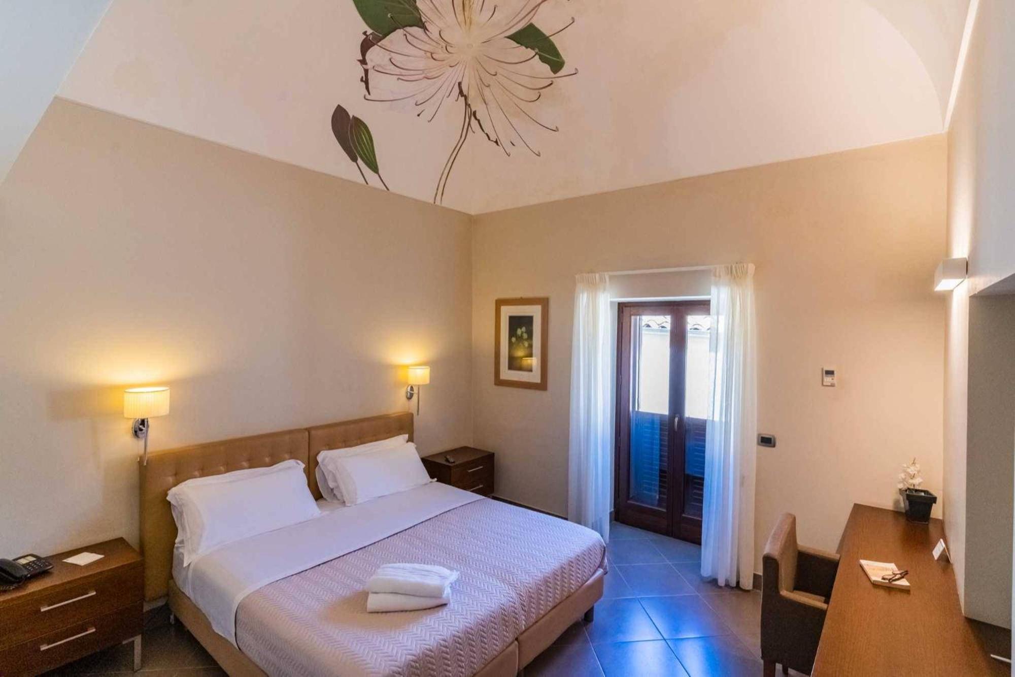 Le Magnolie Hotel Модіка Екстер'єр фото
