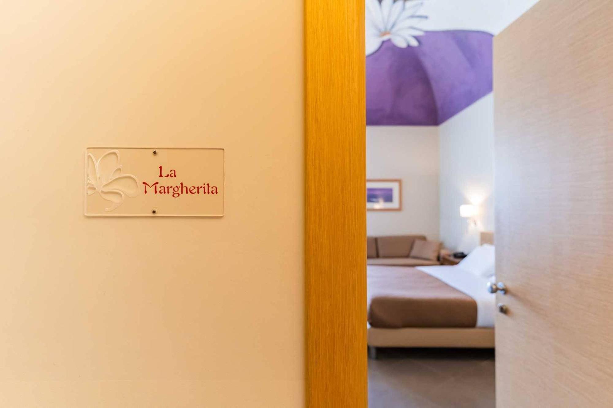 Le Magnolie Hotel Модіка Екстер'єр фото