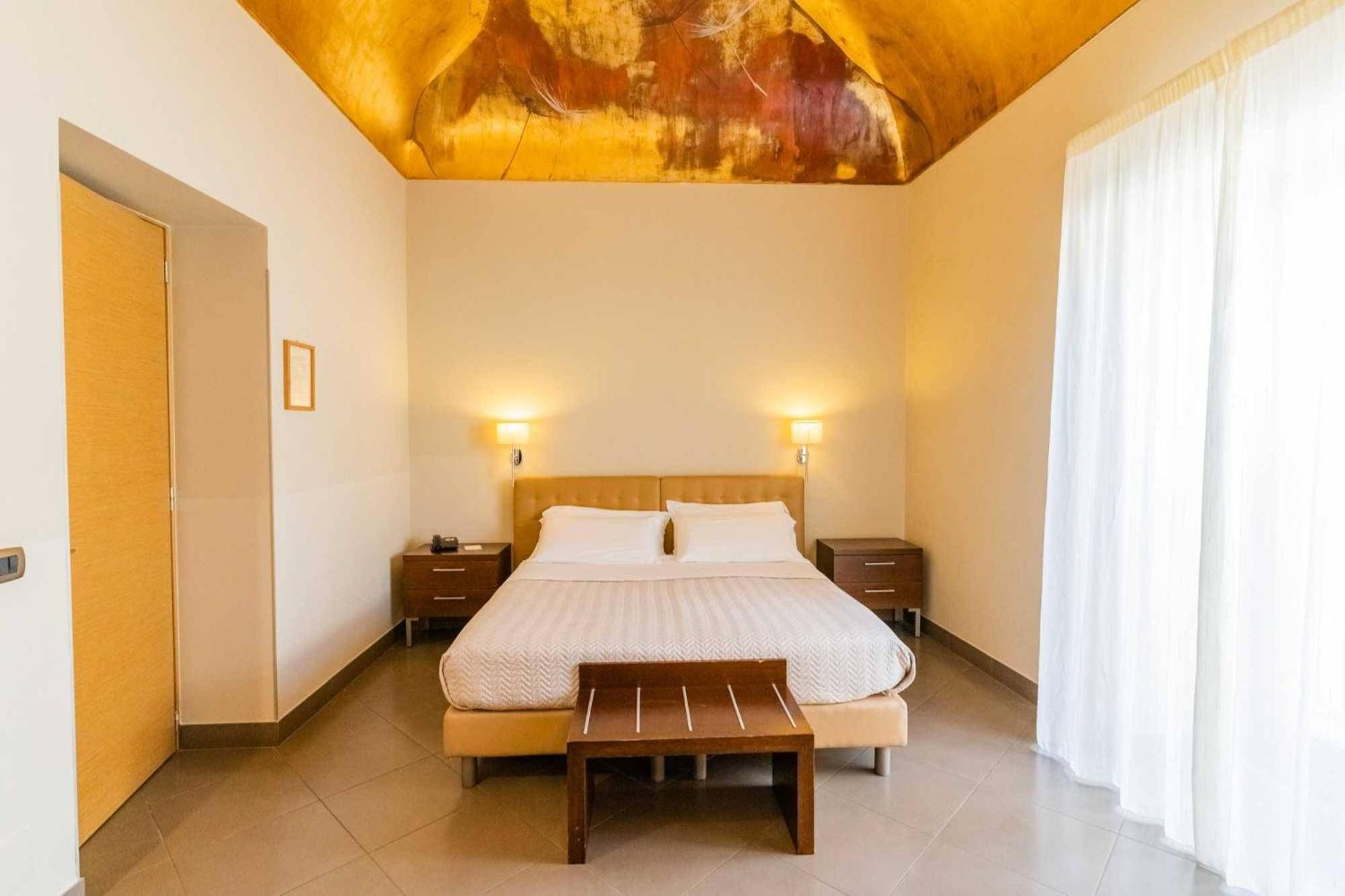 Le Magnolie Hotel Модіка Екстер'єр фото